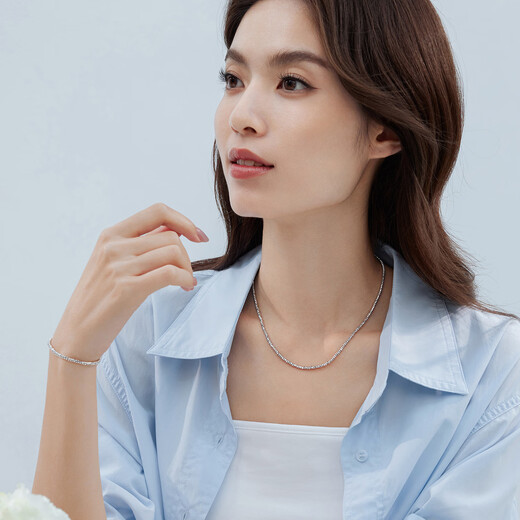 Lukfook Jewelry Platinum Bracelet Abacus Beads Platinum 950 Plain Chain Bracelet Price F63P0040DS Approximately 7.26 grams