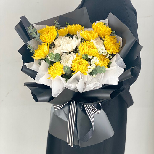 Xinyi Flower Express Qingming Festival chrysanthemums funeral flowers memorial service memorial grave sweeping nationwide citywide delivery 19 white and yellow chrysanthemums mixed and matched bouquet