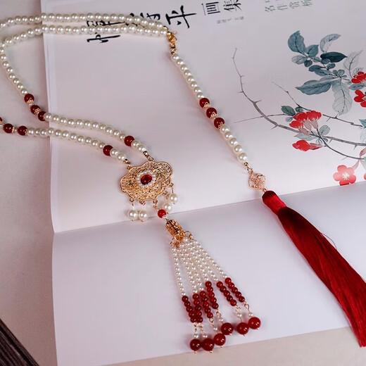 Pei Nanwei, ancient style cloud-backed tassel necklace, horse-faced skirt accessories, retro pendant, Hanfu soft necklace, national style cheongsam jewelry, 1 red necklace with pressed placket