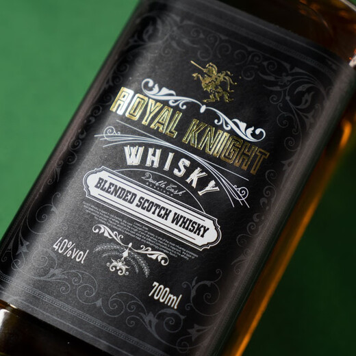 Emperor Rongma, whisky et vin d'Emposse importé, spiritueux 40 degrés, étiquette noire, simple pièce 700 ml, 1 bouteille