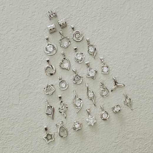 Fat Donglai same style platinum pendant for women without chain Pt950 platinum single pendant necklace for women without separate pendant spring small waist