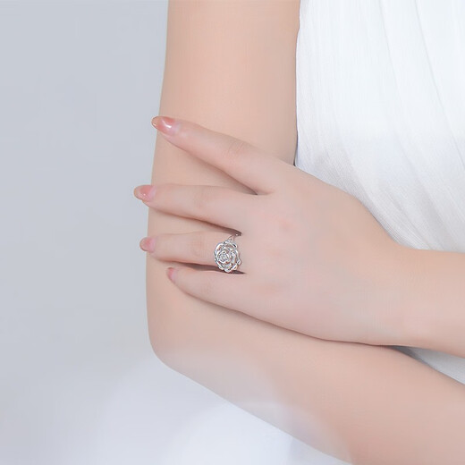 Yuan Shengfu's new PT950 fashionable rose platinum ring, fashionable women's live-mouthed and elegant flower-shaped platinum ring, 6.24g, live-mouthed and adjustable