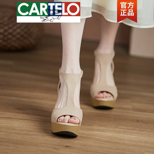 Sandales à talons romains haut de gamme Cartelo pour les femmes 2023 Été Nouveau gâteau éponge à seme à talons hauts à talons