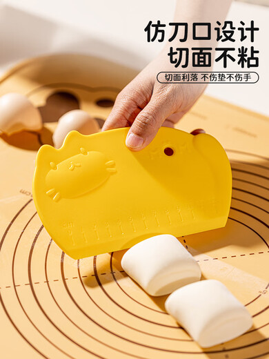 Detif Pasta Slicing Knife Food Grade Silicone Scraper Baking Special Scraper Tool Plastic Panel Cutting Rice Roll Pasta Mat 2 Pack Huobao Green-Food Grade PP Material