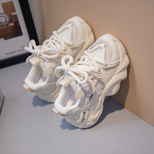 Spezielle Größe Kinder weiße Schuhe Mädchen Schuhe Neuer Stil Mesh weicher alleiner Mädchen Vaters Sneaker 699 Beige-weißes Hauptbild 33
