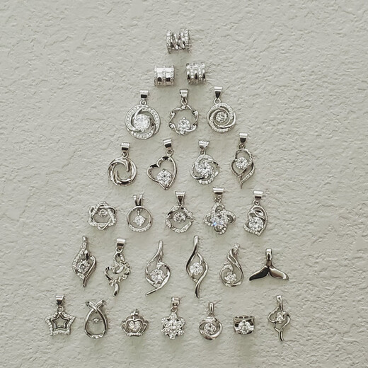 Fat Donglai same style platinum pendant for women without chain Pt950 platinum single pendant necklace for women without separate pendant spring small waist