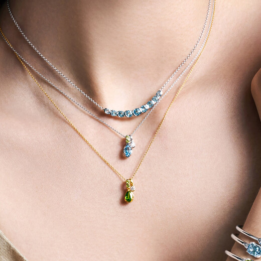 Chow Tai Fook ENZO Jungle Series 18K Gold Diopside Peridot Diamond Necklace for Women EZV8934 40cm