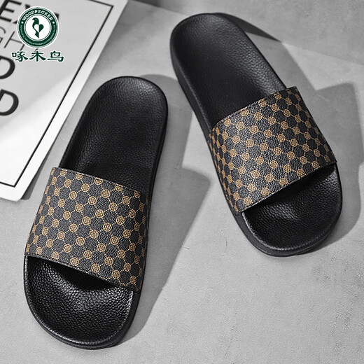 Woodpecker 2025 brand summer new retro British style flip-flops men's breathable outer non-slip slippers new 677 diamond lattice black 39