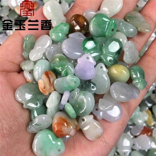 Golden magnolia fragrance pure jade jade old pit a goods ice waxy small money bag water-permeable and cute diy accessories pendant 18*15*4.5 jade money bag