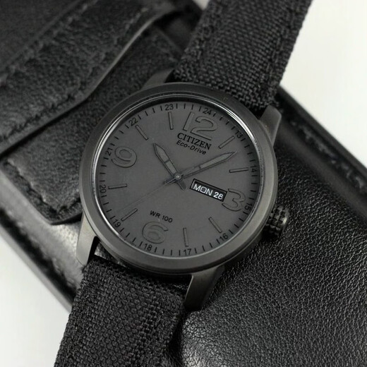 CITIZEN Eco-Drive Nylon Watch Strap Fashionable Sports Leisure Waterproof Men's Watch BM8475-00F