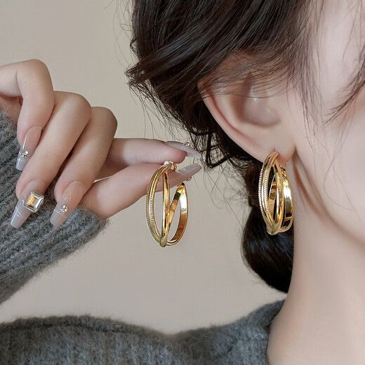Yichan French style gold large hoop earrings women's niche design earrings earrings 2025 new hot style unique earrings gold large hoop earrings