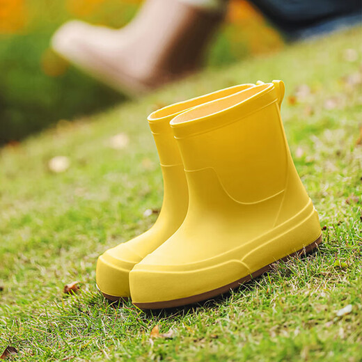 茯见可爱雨鞋女款日系成人外穿雨靴时尚户外雨天防水防滑耐磨软底胶鞋 雨鞋黄色37偏小【建议拍38-39】