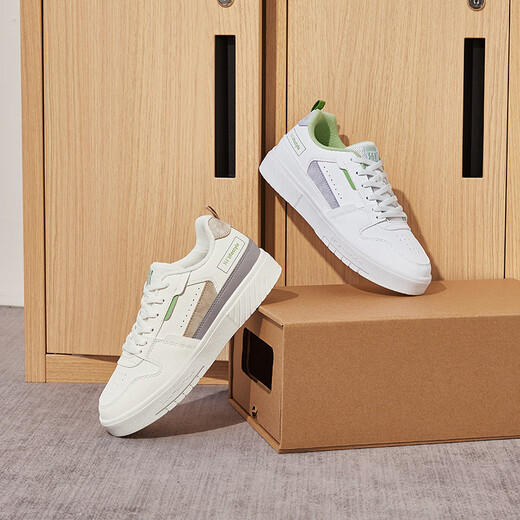 361-Grad-Brettschuhe Low Top Damenschuhe 2023 Frühling Neues Leder wasserdichte Schüler Leicht weiße Schuhe Sport Casual Schuhe Frauen Feder Weiß/Weizenbraun 6623 35