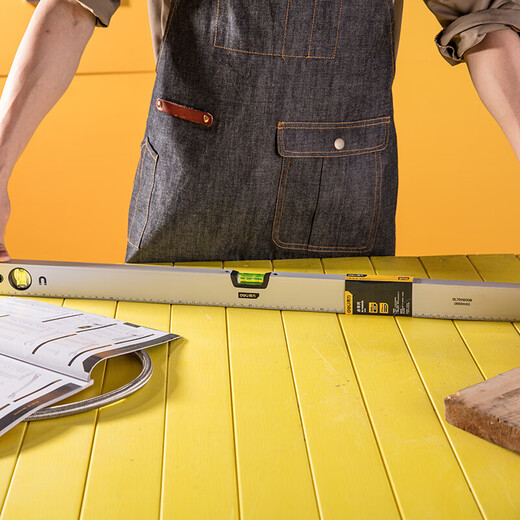 Deli tool level household high-precision solid multi-function ruler measuring level plumber and electrician decoration tool magnetic level 500mm DL700500B