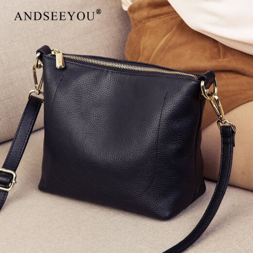 ANDSEEYOU休闲小包包女2025新款潮纯皮斜挎包女小清新真皮单肩包时尚贝壳包 黑色小款