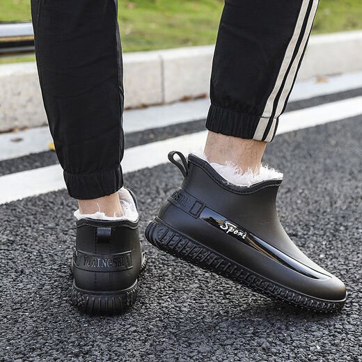 Shurong-Regenstiefel Wasserschuhe tragen resistente wasserdichte Regenschuhe Herren Anti-Schlitten vier Jahreszeiten Sommerhotelküche Gummi-Schuhe mit Fleece Short Cotton Fashion Herren Schwarz [Standardgröße ohne Baumwolle] 41