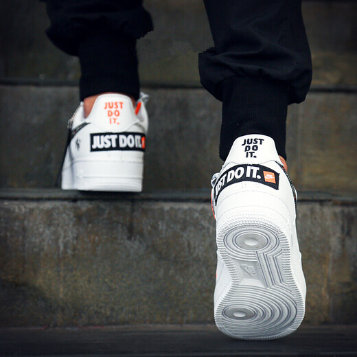 Nike (Nike) New Air Force One AF1 Männer- und Frauenschuhe Low Top Pure White Sports Schuhe AR7719-100 AO6296-001 Schwarz 35.5