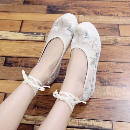 Weizhi ancient style Hanfu women's old Beijing cloth shoes ethnic style inner heightening lace embroidery cocked head WZ5002 white 37