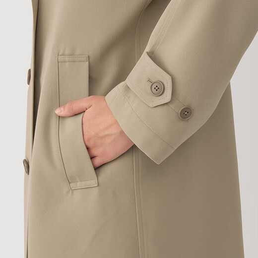 Muji (Muji) Style des femmes, pas facile d'obtenir de l'eau, un manteau à double boutonnage, une veste de ventre, l'automne de mi-longueur, Beige M 160 / 84a