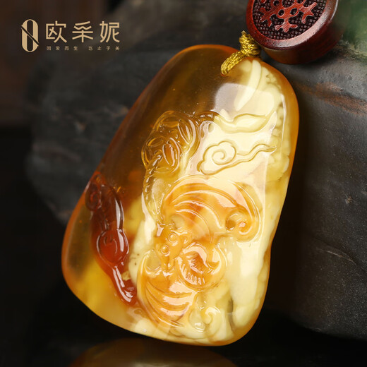 OUCERNY beeswax pendant collection auspicious cloud carvings natural amber white flower honey necklace Baltic Russian material orphan natural orphan one thing one certificate one shot 47.1*37.4*12.4mm main stone about 13.5g