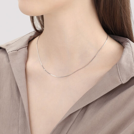 Chow Sang Sang Pt950 platinum versatile plain chain platinum necklace for men and women 32145N priced 40cm - 4.53g (including labor cost 480 yuan)