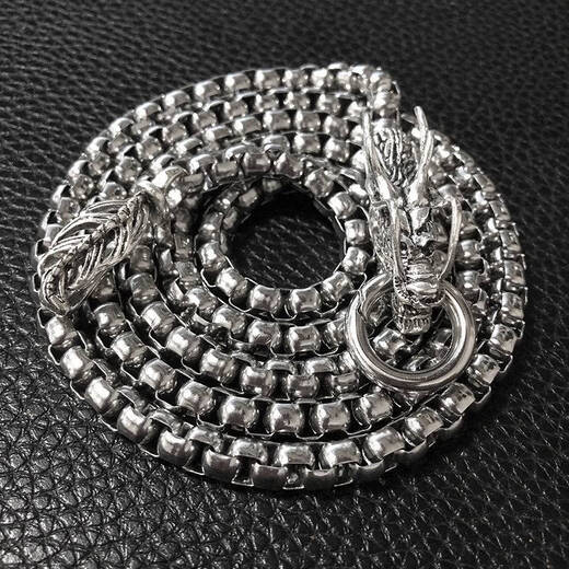 Simple jianyuenika self-defense necklace weapon self-defense keel whip self-defense whip titanium steel stainless steel chain self-defense hidden weapon silver (round chain with faucet) 1 meter long