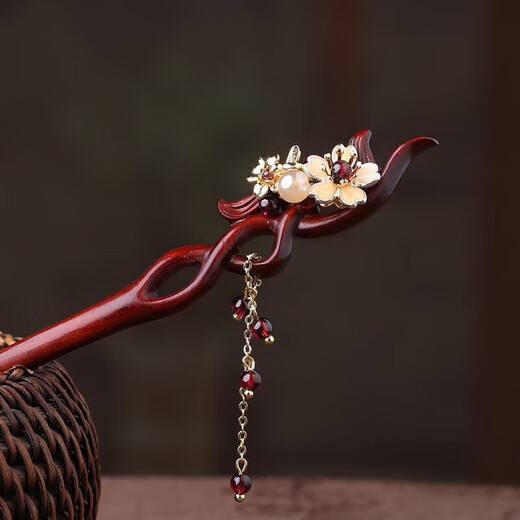 Ancient new Chinese style sandalwood hairpin for women Hanfu step rocking hairpin plate hairpin birthday gift for girlfriend practical
