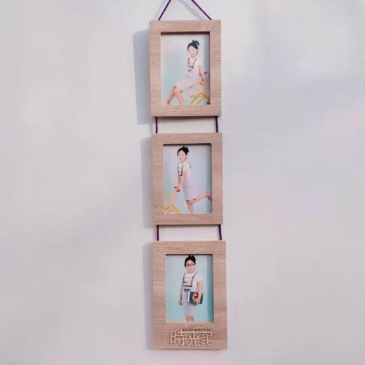 Haojinju Fotorahmen Platzierungstisch, Drei-in-Eins-Fotorahmen Combo-Rahmen moderne Wandhänge Bildrahmen Einfache Plattform Foto Wand Holz Bild, Drei-in-One-Eichenfarbe Horizontaler Stil 04 Drei sieben Zoll Fotos 12173