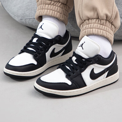 Nike (Nike) Freizeitschuhe für Frauen 2025 Sommer AJ1 Schwarz-Weiß Retro Panda Classic Sneakers FB9893-101 36.5