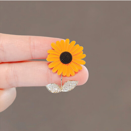 Peizhou Sunflower Corsage Brooch Women's Exquisite Design Niche Cute Suit Sweater Luxury Pin Accessories Cute Sunflower Brooch Pin