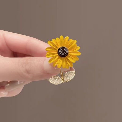 Peizhou Sunflower Corsage Brooch Women's Exquisite Design Niche Cute Suit Sweater Luxury Pin Accessories Cute Sunflower Brooch Pin