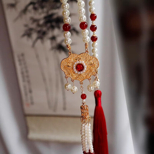 Pei Nanwei, ancient style cloud-backed tassel necklace, horse-faced skirt accessories, retro pendant, Hanfu soft necklace, national style cheongsam jewelry, 1 red necklace with pressed placket