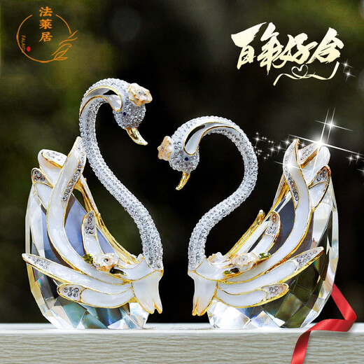 Falaiju Practical Crystal Swan Ornamente für ein jahrhunderteales Hochzeitsgeschenk für ein frisch verheiratetes Ehepaar für eine Freundin für ein maßgeschneidertes Hochzeitsgeschenk für hundert Jahre.