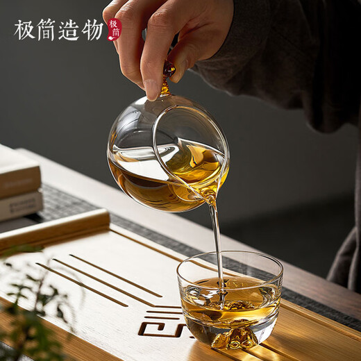 Minimalist creation Tianjiu Xishang Meishao fair cup glass male cup tea divider tea sea tea ceremony tea drain accessories side handle solid wood handle Xishang Meishao wooden handle