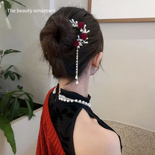 芠拉新款超仙红色玫瑰发簪新娘中式头饰U型簪子女流苏感发钗 三朵红玫-二齿A14-304