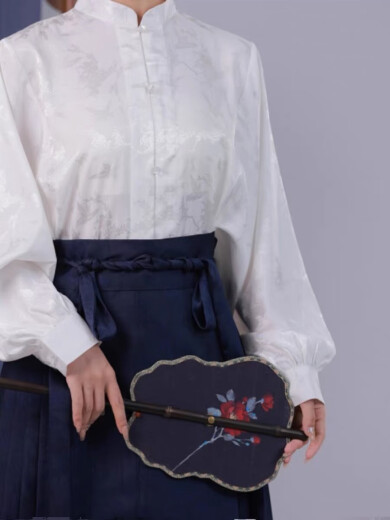 Falda con cara de caballo Changlu zhu juego completo de ropa china nueva ropa para mujeres 2025 Spring New Style Ming Hanfu Small One 1047 Top + Falda con cara de caballo Recomendada 80-100Jin [Jin equivale a 0.5 kg]