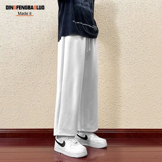 Dingfengbaoluo Casual Hosen Herren Frühling und Sommer Lose Sport im Freien Trendy Brand Weitbein schwerer, gerade lange Hosen 9066 Weiß M.