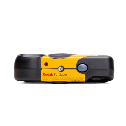 Kodak disposable film camera Funsaver 39-shot film camera with flash, film included (sent with development)