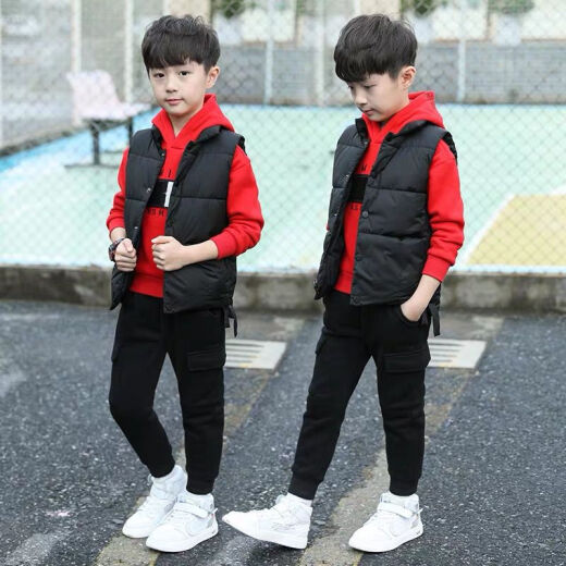 Maidou Xiong boys' winter clothing plus velvet thickened sweatshirt suit autumn and winter new boys three-piece set medium and large children's clothing winter fashionable khaki color 140 size code suitable for height 130CM