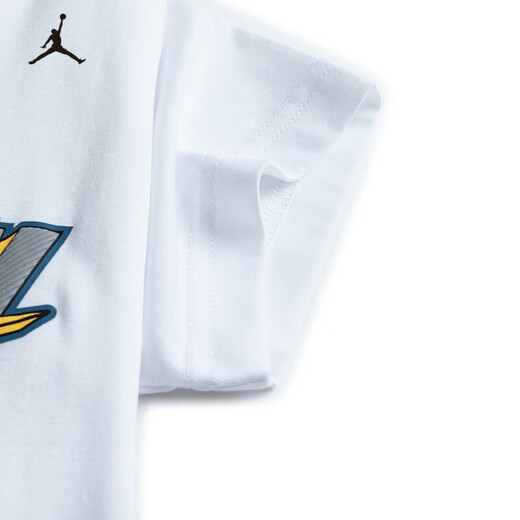 NIKE JORDAN Nike children's short-sleeved T-shirt summer new children's size 23 short T-shirt pure white 110/56 recommended height 104-110cm
