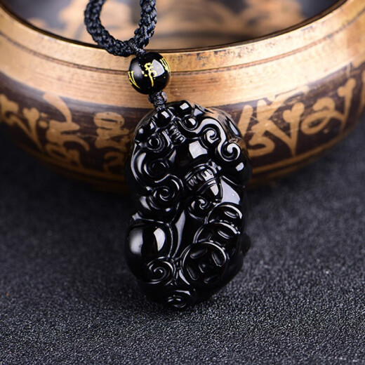 Jade Love Obsidian Pi Xiu Necklace Pendant Men and Women Couple Jewelry Obsidian Three Money Pi Xiu