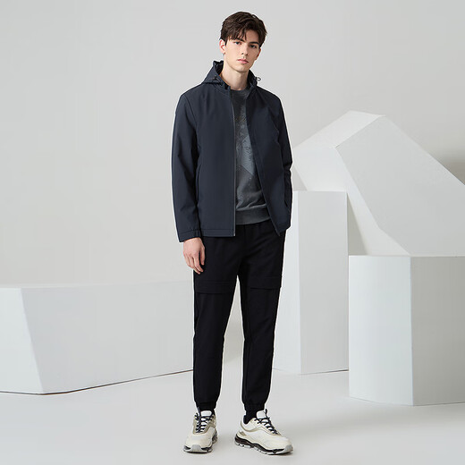 Baile con la chaqueta para hombres con la chaqueta con capucha y la chaqueta casual con capucha y la chaqueta casual de lobo [que viaja fácilmente]