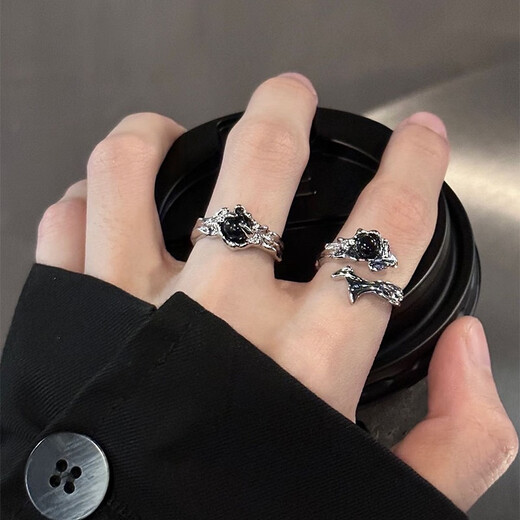 BJYL dark wind thorn ring men's ins niche design couple ring women's high-end open ring birthday gift two-piece set