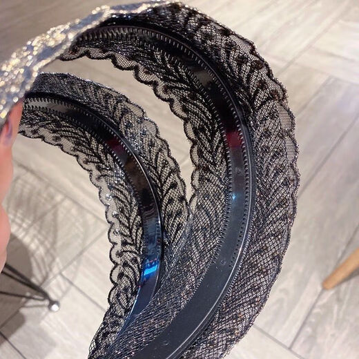 Qindu's headband that covers white hair, versatile for women when going out, toothed, non-slip, wide-brimmed hairpin, ultra-wide headband, internet celebrity hairband, type B, black