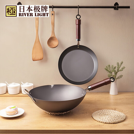 RIVER LIGHT Japanese brand wrought iron wok healthy uncoated wok 33+28 steak frying pan imported pot set universal gas induction cooker