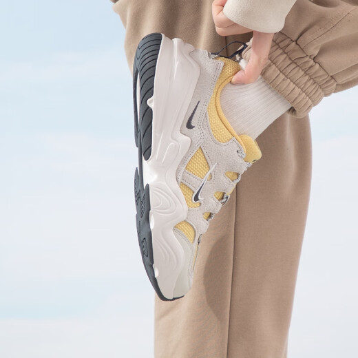 Nike (Nike) Chaussures féminines New Tech Hera Breathable Daddy Sports Casual Shoes DR9761-101 DR9761-700 36