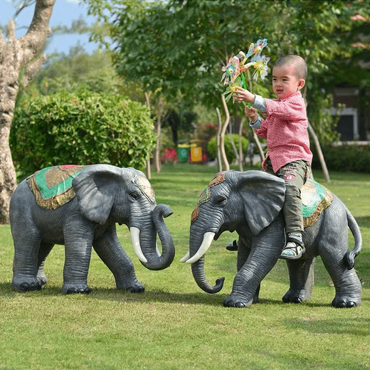 Elephant floor-standing ornaments outdoor simulation sculpture garden landscape fiberglass animal mall grass elephant nose up 90*43*63cm