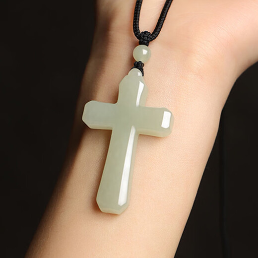 Luxury boutique Xinjiang natural Hotan jade cross blue and white jade pendant for men and women faith pendant pendant necklace Hotan jade cross