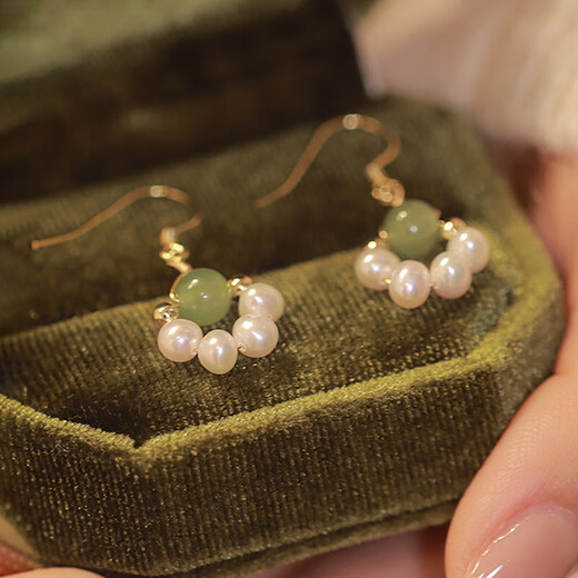 JALLOO Freshwater Pearl Earrings Women's Hotan Jade Earrings Light Luxury Niche High-end Earrings Birthday Gift for Girlfriend Freshwater Pearl Hotan Jade Earrings (Certificate)