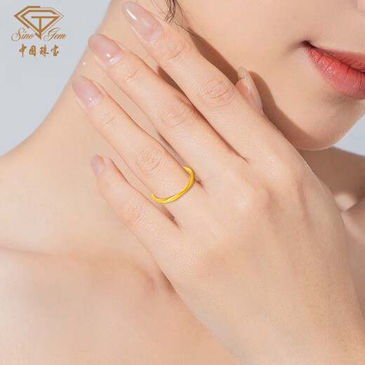 Chinese jewelry birthday gift for girlfriend gold ring women's gold Mobius ring ring solid mouth glossy ring